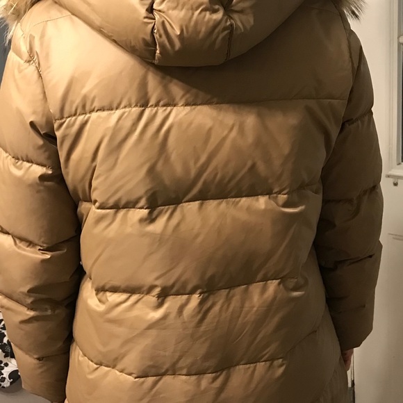 Moncler long puffer jacket with fur - Picture 8 of 8